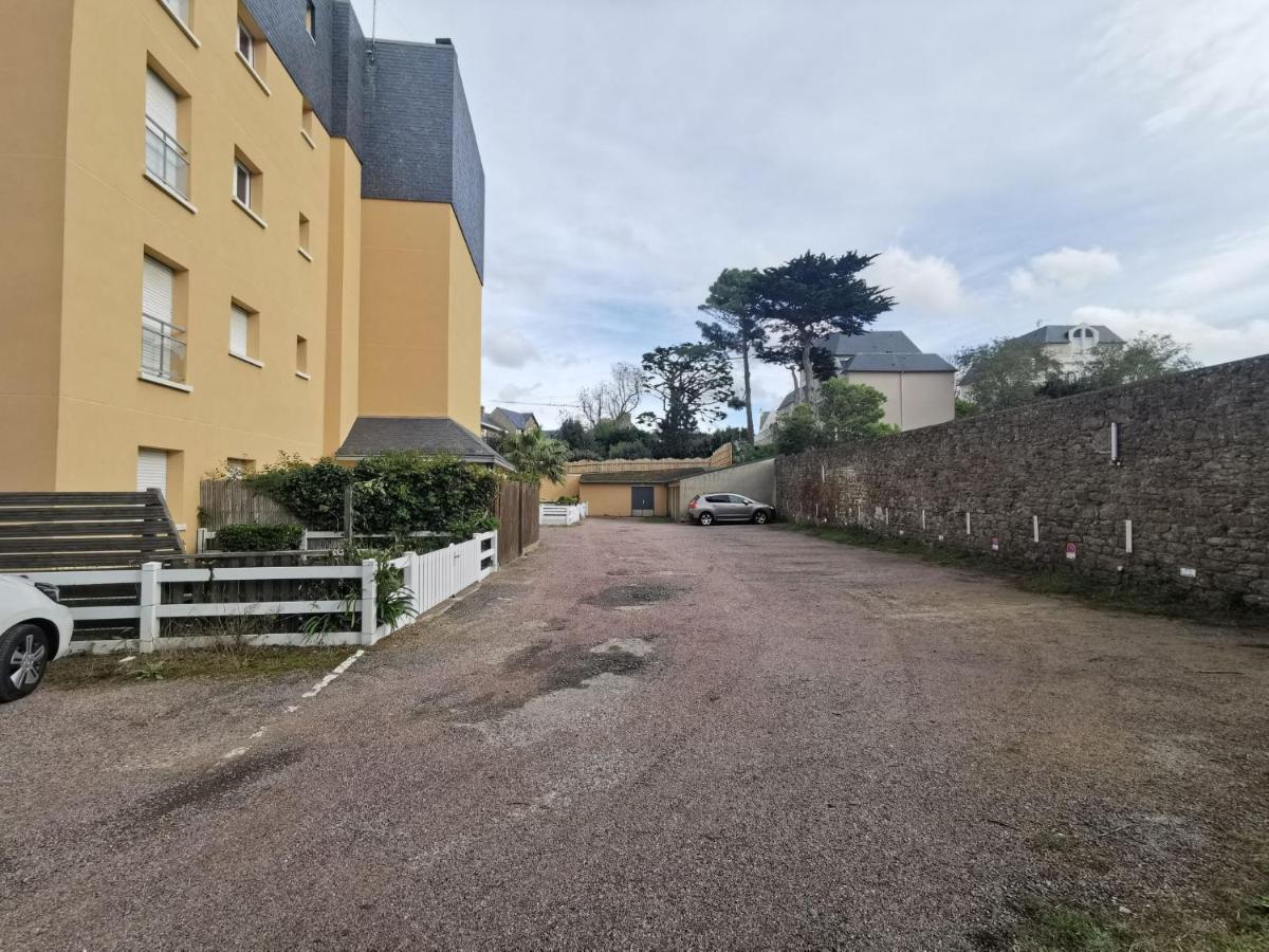 Val By Interhome Apartment